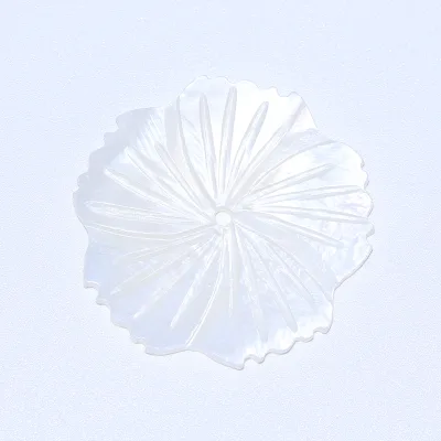 28mm Natural Large Size White Center Drilled Shell Flower MOP Carved Beads for Necklace DIY Jewelry Making Pendant