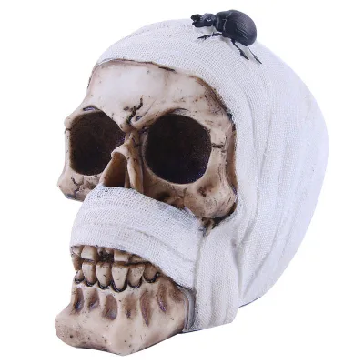 Factory Customized Creepy Bundle Resin Human Bones Scupture Bound White Cloth Skull Statue for Halloween Gift Decor