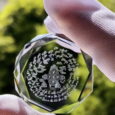 Honor of Crystal Handmade Faceted Glass Gem Cut Round Shaped Crystal Paperweight for Desk Decoration