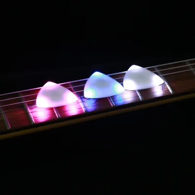 Good Quality Guitar Accessories LED Picks Support Custom Guitar Bass Illuminate Picks