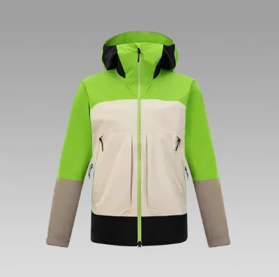 Unisex High Quality Soft Shell Raincoat Custom Waterproof Outdoor Jacket for Hiking Mountaineering Motorcycle Stand Windproof
