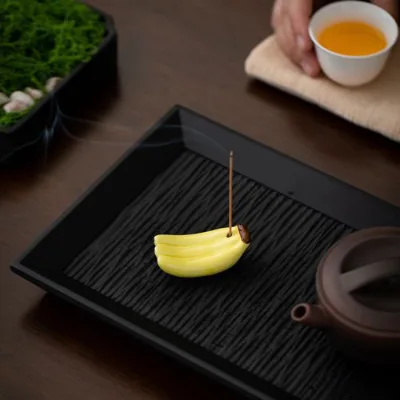 Ceramic Thread Fragrance Plug Creative Fruit Banana Shaped Fragrance Thread Holder Sitting