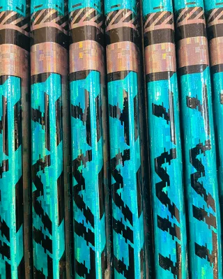Made in China Hot Selling Carbon Fibre Ultra Light and Durable Ice Hockey Stick SR INT JR Black Hockey Stick