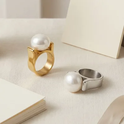 Light Luxury Exaggerated Shell Pearl Stainless Steel Ring for Women Unique Niche Hand Accessory Custom Wholesale Jewelry