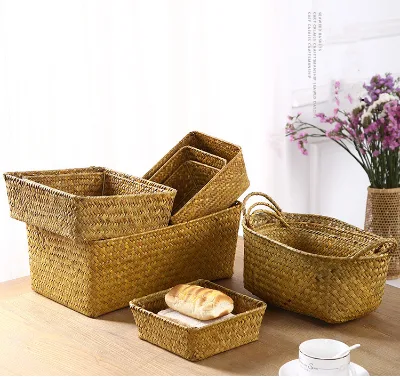 Natural Eco-friendly Hand Woven Round Decorative Rustic Nordic Style Serving Seagrass Food Serving Trays With Handles
