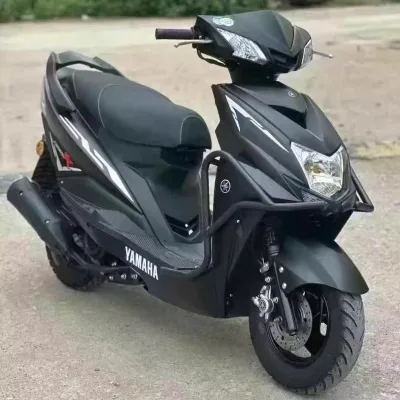 Yamaha Shangling 125cc Scooter Original 4 Stroke Engine Automatic CDI Disc Front Rear Crash Bars Plastic