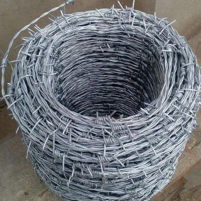 Eyelash Tools Hot Dipped Carbon Steel Mesh Garden Gate Outdoor Green Galvanised Fence Barbed Wire