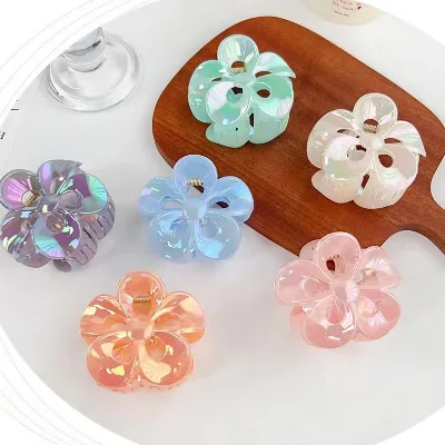 Hot Sale 7cm Hawaiian Flower Hair Claw Clips Sweet Women Girls Hair Accessories Gradient Candy Color Hair Claw
