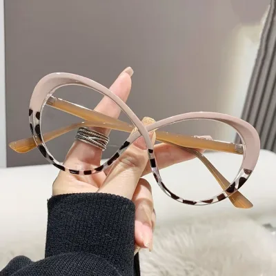 2025 New Women Designer Redaing Glasses Customized Designer Anti Blue Light PC Eyeglass Frame Solid Color Vintage Glasses Frame
