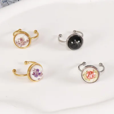 Hot selling dried flower ring dandelion specimen clothing accessories drip glue natural dried flower resin real flower jewelry