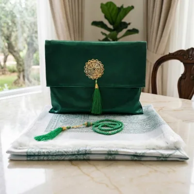 Luxury Modern Simple Portable Ramadan Islamic Gift Muslim Polyester Prayer Mats Sets with Bags