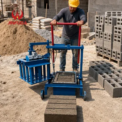 Extended Service Span High Performance Main Motor Built in Portable Small Concrete Block Molding Machine