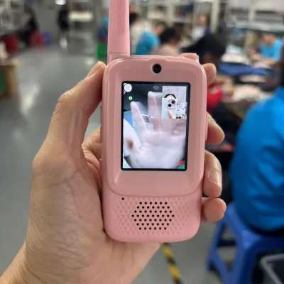 New Video Walkie Talkie With Camera Screen Display for Kid Set Buddy Boys Girls Adults Family Games Outside Blue Pink 2 3 Pack