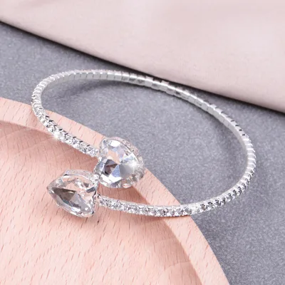 Hot-selling Exquisite Claw Chain Necklace Bracelet Set Two-piece Water Drop Choker Accessories