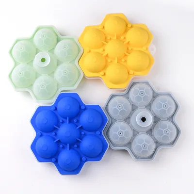 Seven-hole Silicone Ice Ball Mold Football Shape Creative Whiskey Ice Sphere Refrigerated Ice Tray Quick-freezing Resealable