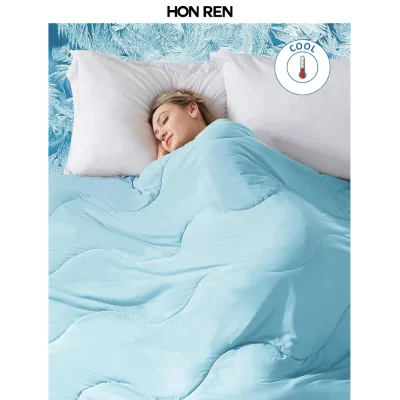 King Size Lightweight Cooling Comforter with Cool Technology Fabric of Japanese Arc-chill Q-max>0.4 for Hot Sleepers
