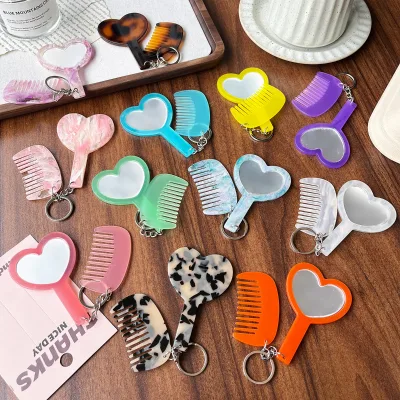 AITONG Cute Portable Handle Mini Love Mirror & Comb Set, Custom Logo Acrylic Keychain