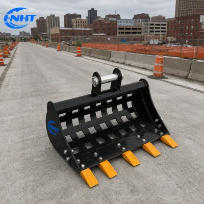 Huiteng Mini Excavator Bucket Rotator Concrete Rake Shim Kit Rotary Attachment 1-3 Ton Excavators Customizable 200-1000mm Jaw