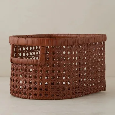 Elegant Brown Rattan Basket Minimal Decor Rustic Organizer for Restaurant Kitchen Stylish Storage Solution Serving Trays