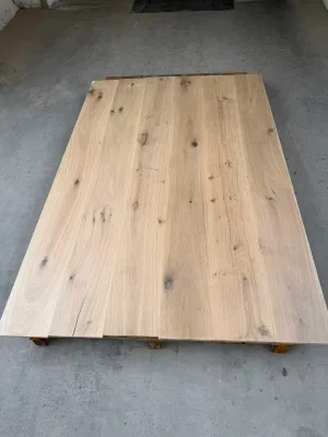 Rustic Oak Flooring 7.5'' 9.5'' Oak Veneer Multi Layer Hardwood Flooring for Apartments Hotels Offices