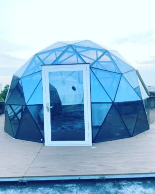 Customized Geodesic Glass Dome House with Bathroom for Glamping House Glass Tent Hotel