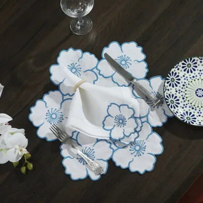 Customized Cotton Rose Flower Shape Irregular Eco Cotton Placemats for Dinning Table