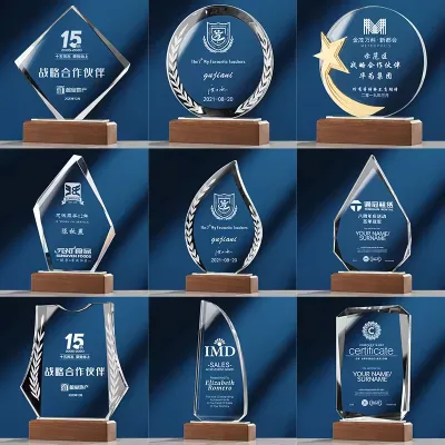 Custom Logo Design Wood Trophy Plaque Manufacture Custom Laser Engraving Wooden Base Glass Crystal Trophy Award