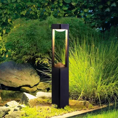 Wholesale Modern Minimalist Cylindrical Pillar Lights, square Solar Pillar Lights, Decorative Sidewalk Pillar Guard Lights