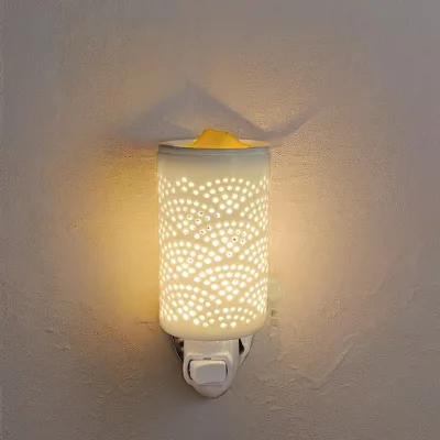Electrical Wax Melt Warmers for Home Decor Porcelain Plug-in Candle Warmer with Scent Ceramic Wall Outlet Metal Glass Material