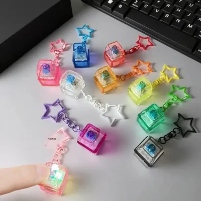 New Plastic Transparent Star Keyboard Keychain Fidget Toy Stress Relief Mechanical Keycap Fingertip Press EDC Sensory Pendant