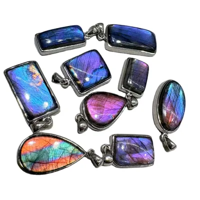 S925 Silver Labradorite Pendant With Intense Color Shifting Natural Labradorite Gemstone High Grade for Jewelry Collection