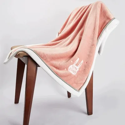 Animal Pattern Eco-friendly European-American Style Flannel Blanket Thickened Polyester Knitted Rabbit Design Nap Office Air
