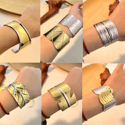 Vintage Fashion Color-Contrast Electroplated Stainless Steel Bracelet Gold Silver Design Light Luxury Women's Jewelry Bracelet