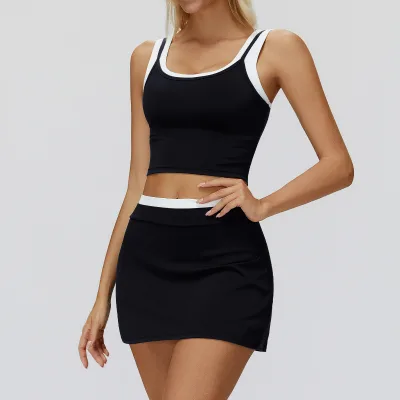 High Quality Breathable Solid Elastic WaistDouble Layer Strap Vest and Shorts Yoga Set for Women with Custom Logo