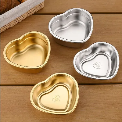 Luxury Custom Logo Golden Color 304 Stainless Steel Dishes for Wedding Decoration Heart Shape Snack Storage Tray Jewelry Display
