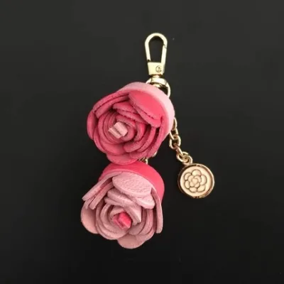 Handmade Hot Selling DIY Keychain Sheepskin Bag Ornaments Genuine Leather Flower Creative Keychain Bag Pendant Accessories Gift