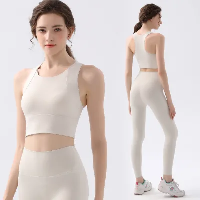 Wholesale Popular Women's Sportswear Comfortable Breathable Bra Fashion Supporting Sports Bra Yoga Wear Plus Size Available