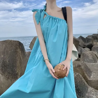 Ladies' New Summer Beach Dress With Sloping Shoulders Suspender Skirt
