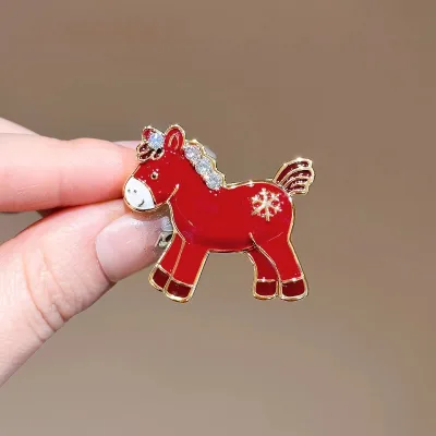 2026 Horse Brooch Retro Crystal Rhinestone Alloy Pin with Gold and Silver Plating for Wedding Engagement Party Unisex Gift