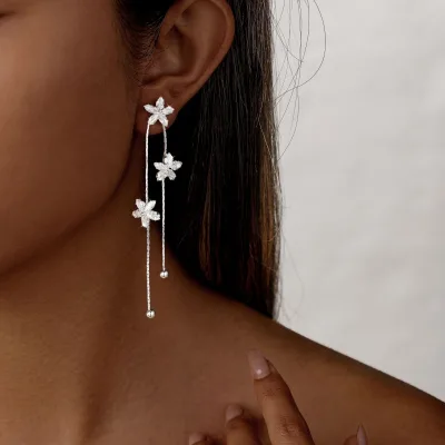 Hot Sale Drop Earring Trendy Long Dangling Flower CZ Wedding Bridesmaid Diamond Crystal Cute Earring Prom Jewelry