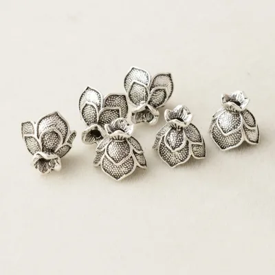 Alloy Plated Silver Multi-layer Lotus Flower Holder Bracelet Necklace Bead Bead Flower Bead DIY Jewelry Accessories