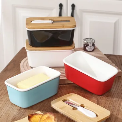 Modern Style Porcelain Airtight Butter Dish With Bamboo Lid 600ml Ceramic Butter Box for Hotel Kitchen Breakfast Service Hotels