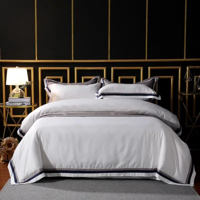 Wholesale Customized 100% Cotton Hotel Linen 4 Pcs Bedding Set Bed Sheets Bed Cover Set Quality PE Bag 60 Pigment Printing 300tc