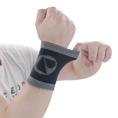 Custom Hot Selling Bamboo Charcoal Fiber Compression Wrist Support Brace with Breathable Hook and Loop Closure for Weightlifting