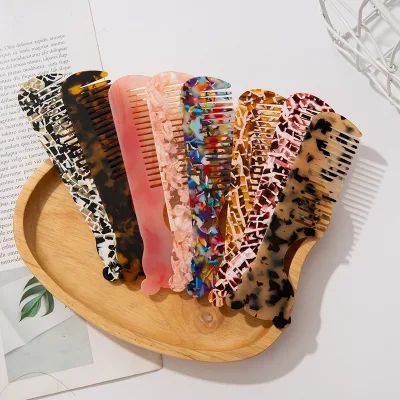 BIZE Fashion Cute Custom Design Logo Acetate Comb Girls Daily Pocket Hairstyle Tools Portable Traveling Hairdressing Accessories