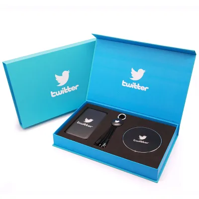 Wholesale Promotion Gift for Business Gift Set Luxury Version Gift Sets Power Bank Wireless Charger USB Cable Custom Logo