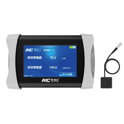 Professional Solar Irradiance Meter for PV Panel Testing With Silicon Cell Sensor and 300-1100nm Spectral Range