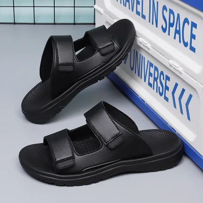 Light Weight Hard-Wearing Outdoor slippers Anti-Slippery Custom Made slippers Stain Resistant Mature Comfortable New Design