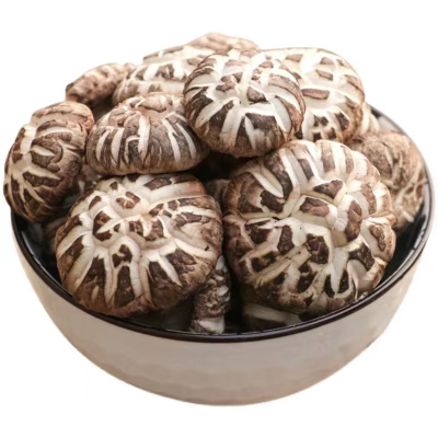 Flower Mushroom, Dried Shiitake Mushrooms.