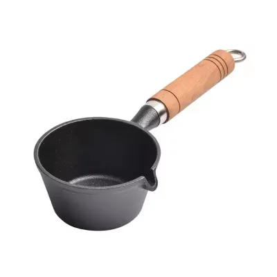 Hot Selling 11cm Cast Iron Oil Milk Pot with Wooden Handle Omelette Hot Frying Pan